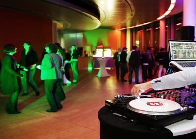 party dj Fotolia 65375367 M 600 hoch px