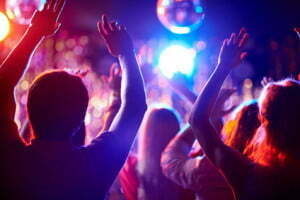 Party DJ Service Party-DJ-Service - Alles aus einer Hand